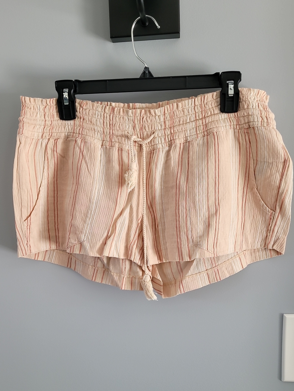 Roxy Peach Striped Drawstring Athletic Shorts